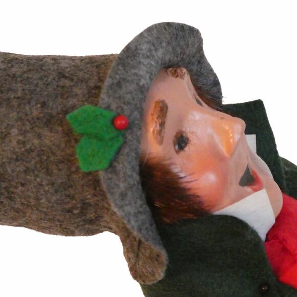 Byers' Choice Christmas Caroler Man with Sheet Music Nutcracker 13" Figurine - Picture 4 of 8